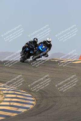 media/Mar-28-2022-Superbike Trackdays (Mon) [[b8603d0f67]]/Open Track Time/Turns 9 and 10/